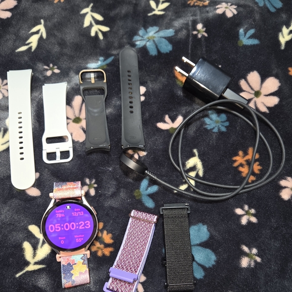 Samsung Galaxy Watch 6 44mm Silver BT - Picture 3 of 8